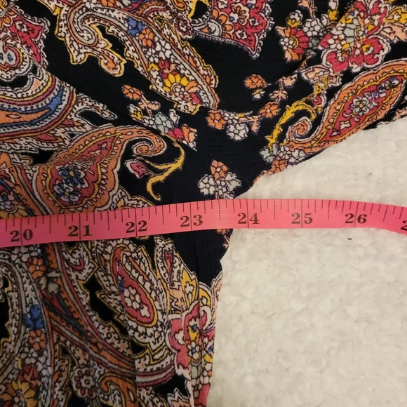 Bila XL Paisley Print Top Made In India - Picture 8 of 9